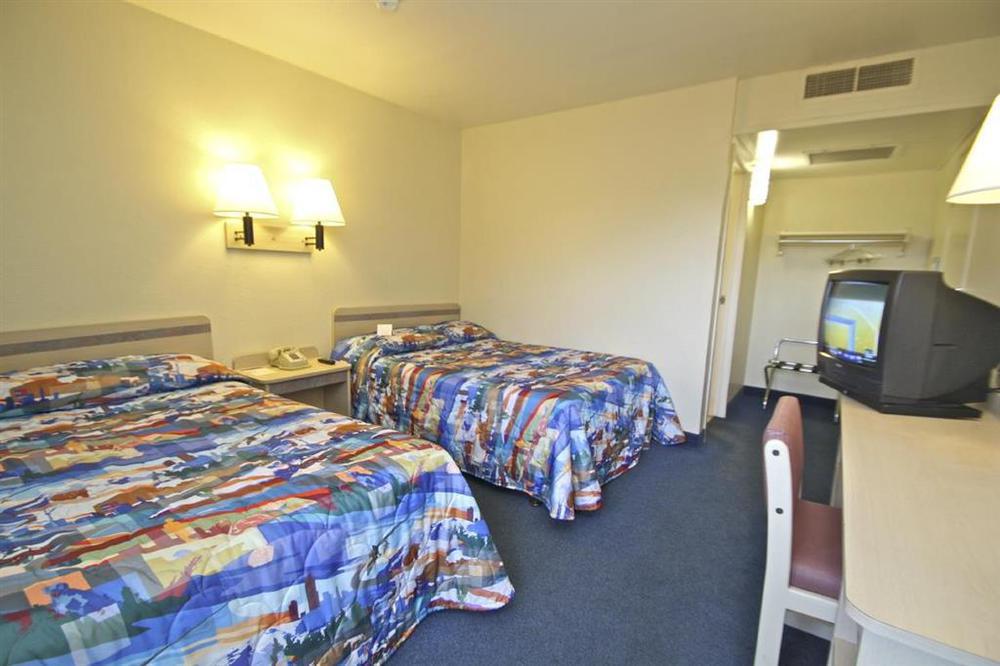 Park Inn By Radisson, Tracy Room photo